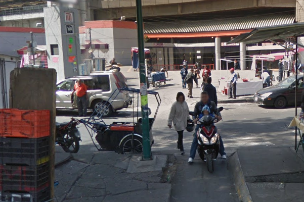Entrada del MEtro Pantitlán