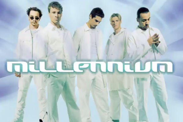 “Millenium” alcanzó 4 nominaciones a los premios Grammy en el año 2000.
