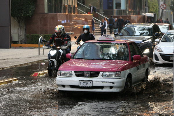 Para esta noche se esperan tormentas muy fuertes. Foto: Cuartoscuro.