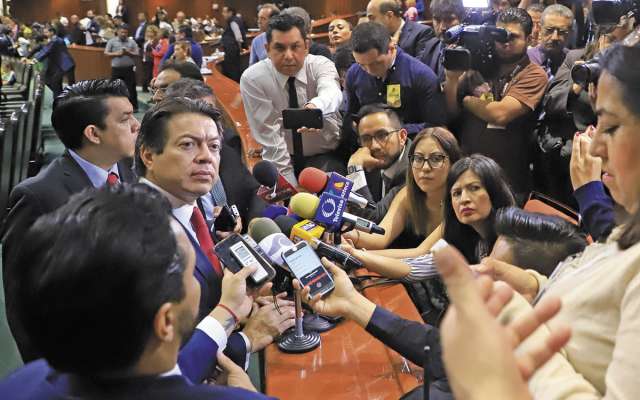 El diputado Mario Delgado aseguró que urge la normatividad para la Guardia Nacional. FOTO: ESPECIAL
