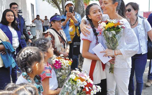 Claudia Sheinbaum pidió a los núcleos ejidales apostar por cultivos orgánicos. FOTO: ESPECIAL