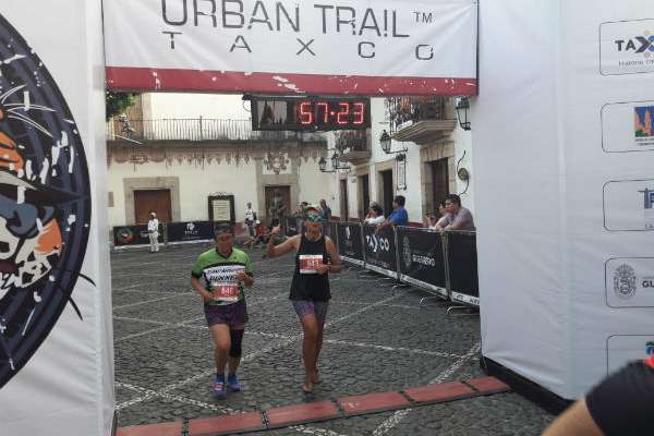 Más de mil 100 deportistas provenientes de ocho países participaron en la Urban Trail Taxco 2019. FOTO: ESPECIAL