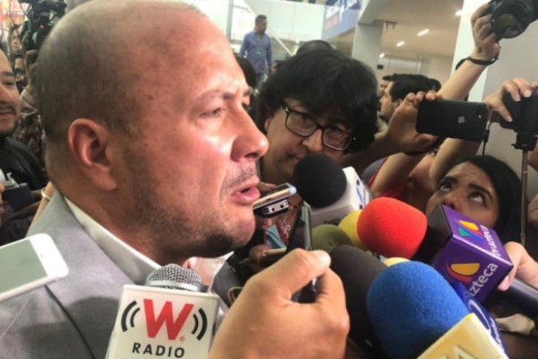 Enrique Alfaro reveló que le aclaró a la Secretaría de Gobernación que su gobierno no presentó las denuncias contra Abisalud. Foto: Especial