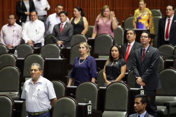 Los médicos entregarán a los diputados un diagnóstico por escrito de las condiciones en que están operando sus instituciones a causa del recorte. Foto: Notimex