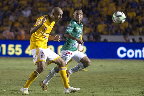 Tigres_Leon_Alineaciones