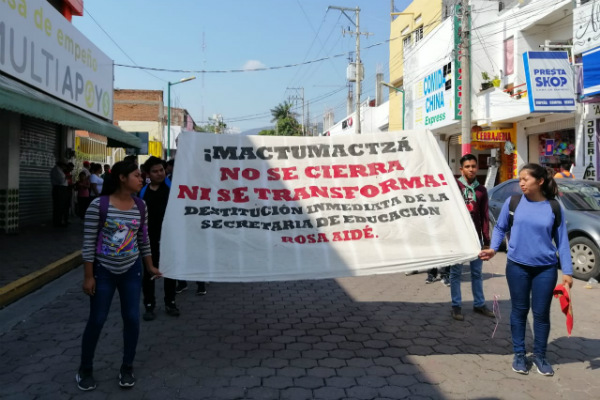 normalistas chiapas
