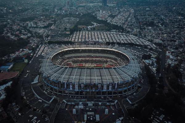 Estadio azteca nuevo césped natural 2019