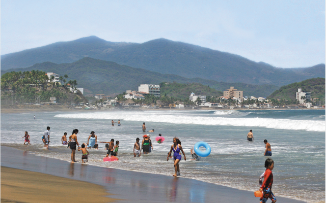 De los 24
centros turísticos que reportan a la Sectur,
14 registran
descenso en la
ocupación.FOTO: ESPECIAL