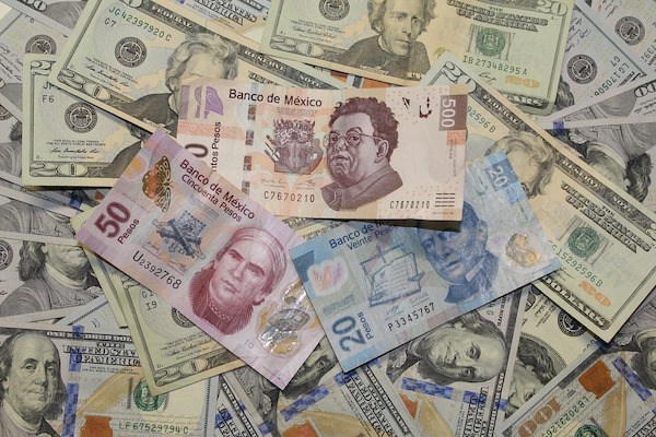 dolar-Pesos-tipo-de-cambio-aranceles