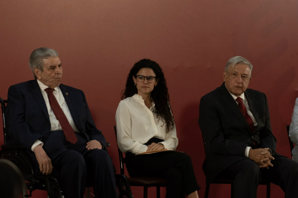También destacó que la reforma laboral haya cambiado el modelo de impartición de justicia