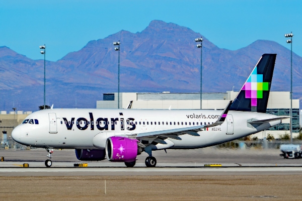Avión de Volaris aterriza de emergencia en Mazatlán