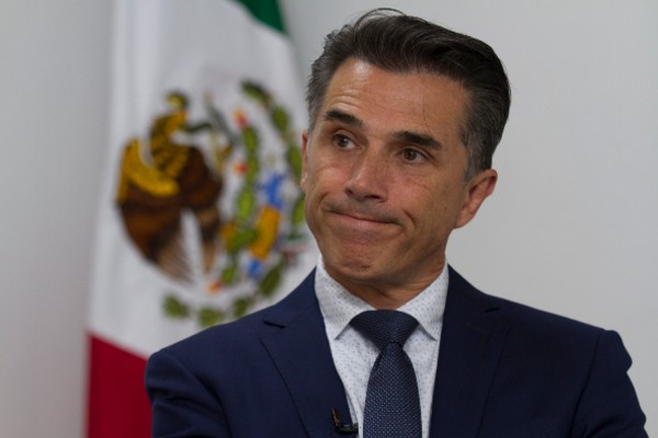 sergio mayer niega relación con secta luz del mundo