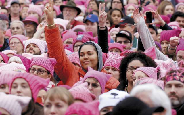 La gente se reunió para una Marcha de Mujeres en Washington, EU, 21 de enero de 2017.FOTO: ESPECIAL
