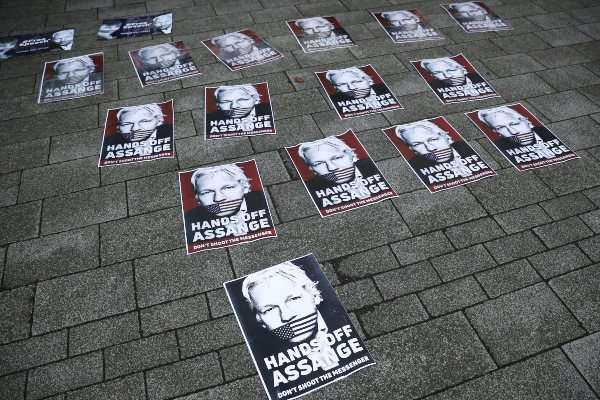 Julian Assange Wikileaks