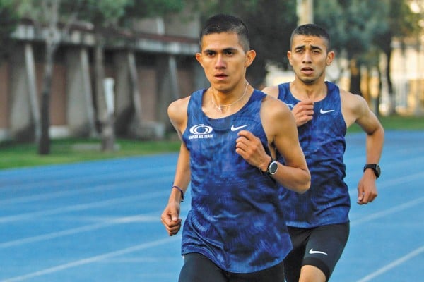 José Luis Santana tiene un gran afecto por Joel Pacheco. Foto: Nayeli Cruz