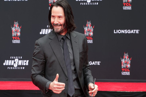 historia-de-Keanu-Reeves-en-30-tuits