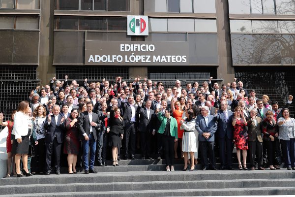 PRI Claudia Ruiz Massieu