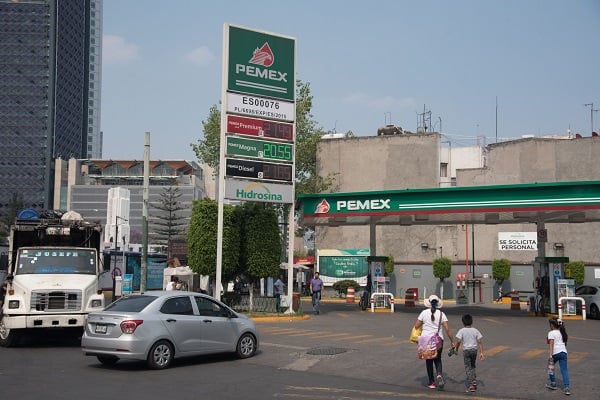 Con este acuerdo, Targa Fuels contribuye decididamente con el compromiso de
modernizar e impulsar el desarrollo de México. Foto: Cuartoscuro