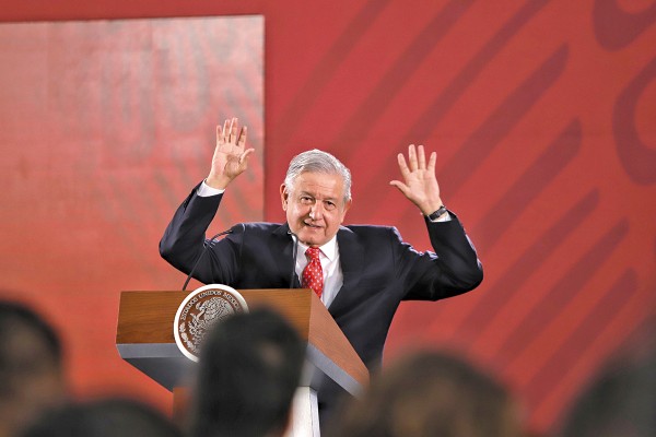 El Presidente pidió que no haya gasto extra por el ejercicio. Foto: Nayeli Cruz