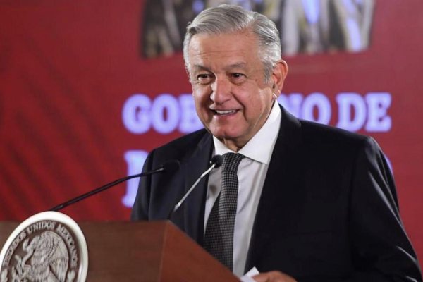 AMLO López Obrador Ebrard