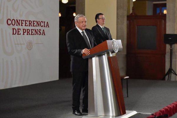 AMLO Hitler