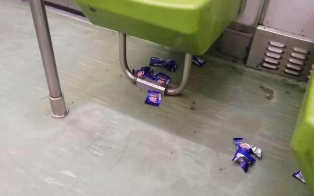 Hombre-basura-vagones-Metro