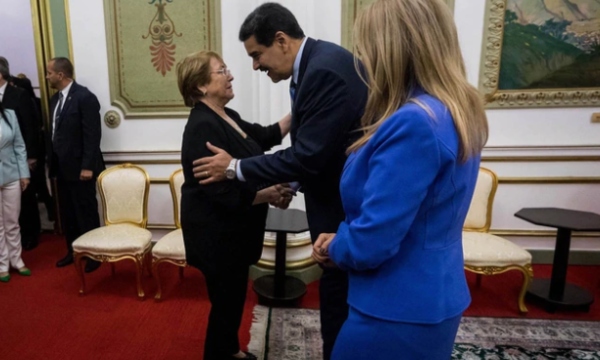Michelle Bachelet y Nicolás Maduro