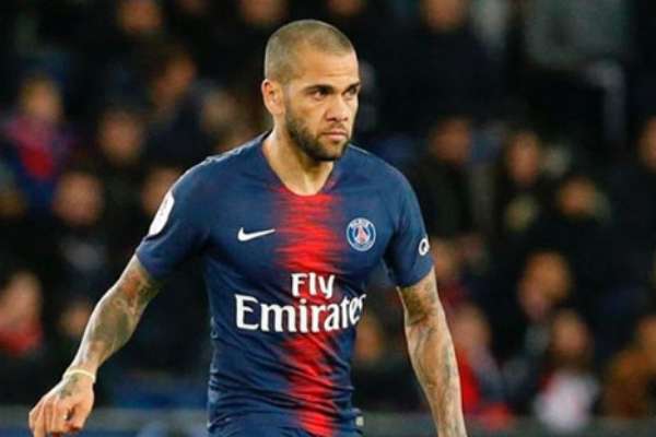 Con el París Saint-Germain, Alves ganó cinco títulos. Foto: Instagram