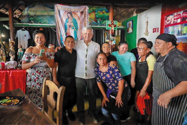 López Obrador considera que el sur-sureste ha estado en abandono. Foto: Especial