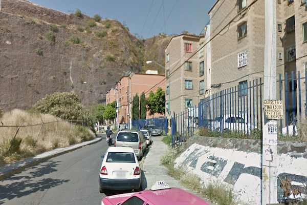 Alcaldía-Iztapalapa-Cerro-del-Peñón-colonia-El-Paraiso-lluvias-deslaves