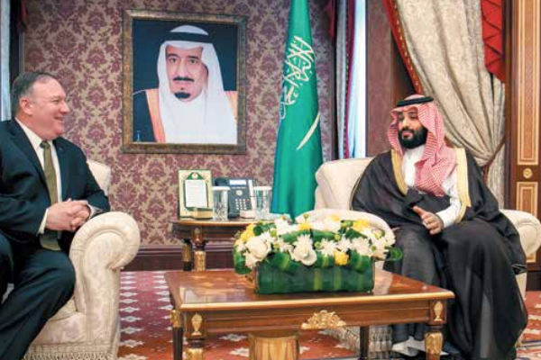 Mike
Pompeo se reunió
ayer con el príncipe heredero de Arabia Saudita. Foto: AP