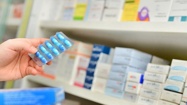 Este miércoles estarían arribando los tráileres con las 125 claves de medicamentos más usados en los centros de salud y otras 220 claves de los hospitales generales. Foto: Especial