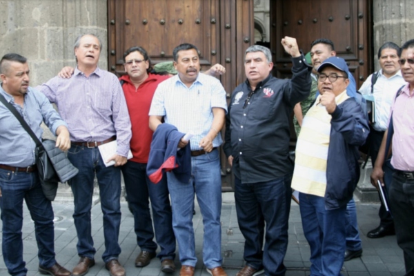 También hay cinco profesores de nivel Medio Superior en la Ciudad que deberán ser restituidos. Foto Especial