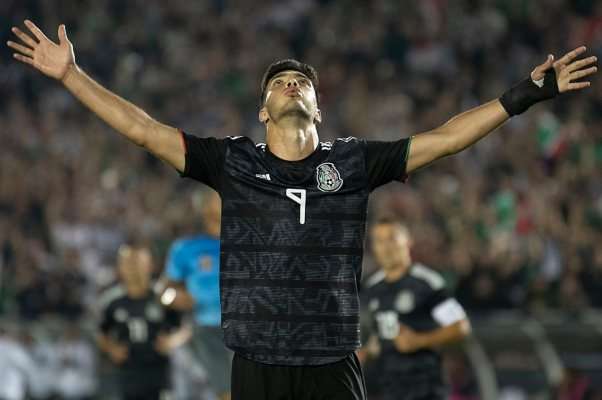 Raúl Jiménez Wolverhampton Tri