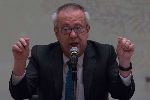 “La decisión y su justificación refleja una aparente división dentro de la administración del presidente López Obrador en cuanto a la dirección de la política económica, incluyendo las decisiones de gasto”, señaló. Foto: Cuartoscuro