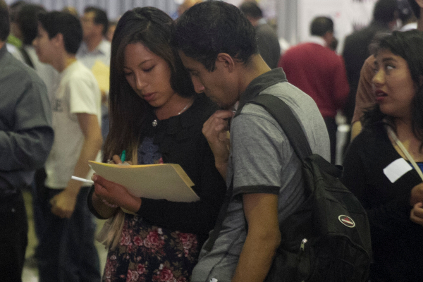 El Programa Jóvenes Construyendo el Futuro, es instrumentado por la Secretaría del Trabajo y Previsión Social