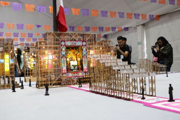 Ofrenda monumental dia de muertos zócalo cdmx