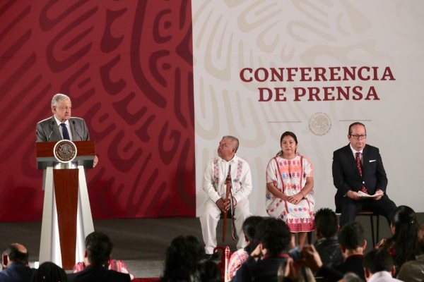 AMLO Subasta Terrenos