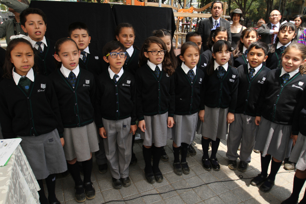 Las escuelas tendrán un comité que evaluará y decidirá el destino del dinero. Foto: NOTIMEX