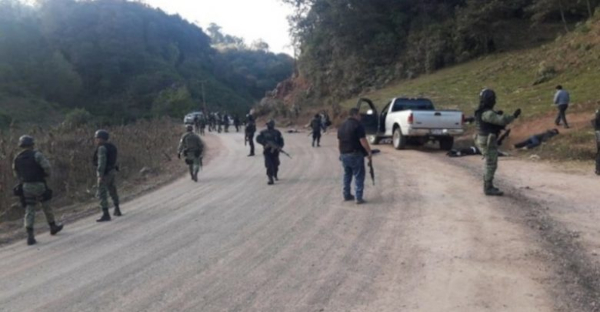Según sus compañeros, podría ser represalia por
haber ayudado a la caravana. Foto: Especial.