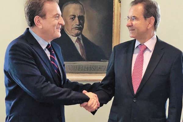 AVAL. El funcionario fue presentado por Moctezuma. FOTO: Especial.