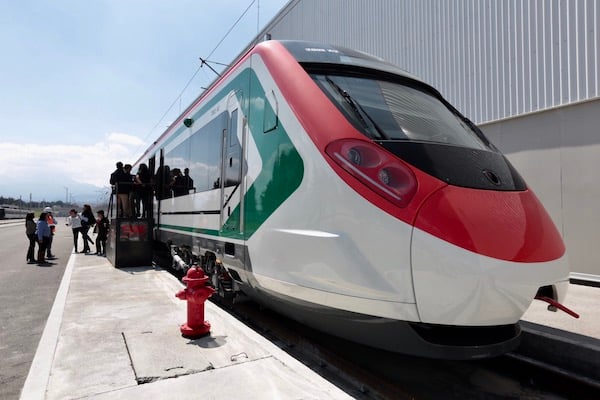 Tren-Interurbano-Mexico-Toluca-SCT-CDMX-Sheinbaum