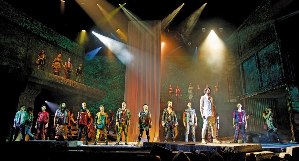 TRABAJO. Actualmente Gou Producciones tiene 12 puestas en escena de gira. Coeditor Gráfico: Ismael Espinoza
