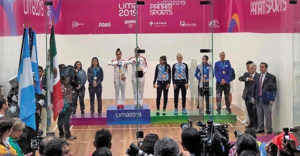 RAQUETBOL. Paola Longoria es una de las potosinas de oro. Foto: Especial