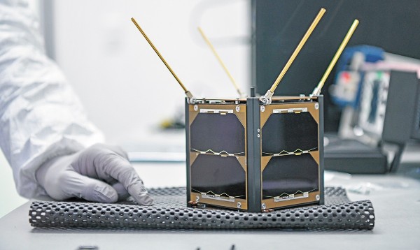 AztechSat-1 ya está listo
para enviarse al espacio en
octubre para comenzar operaciones en enero de 2020. Foto: Especial