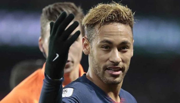 El equipo francés persiste en querer valorar a Neymar por encima de los 200 millones de euros, para recibir un cheque consistente. Foto EFE