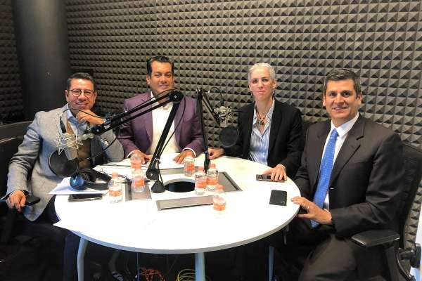 Mesa de Opinión, A fuego lento, El Heraldo Radio, Alfredo González, AMLO