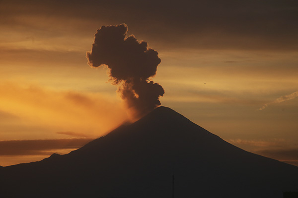 Volcan_popocatepetl