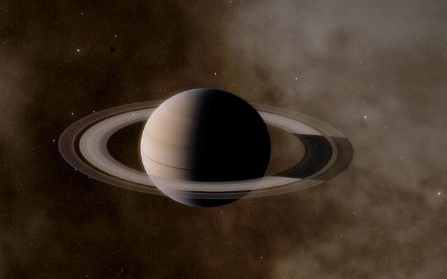Sus anillos y satélites se observen a simple vista Foto: Especial