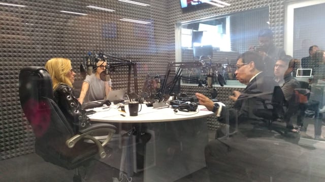 Arturo Farelas, en entrevista con Adela Micha.